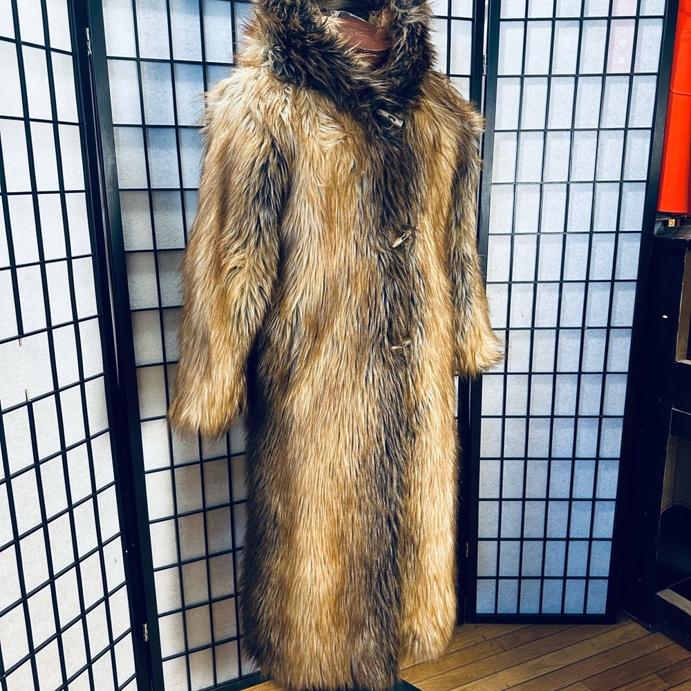 Donna Salyers Fabu Furs Full Length Long Hair Hooded Faux Fur Coat - Picture 4 of 11